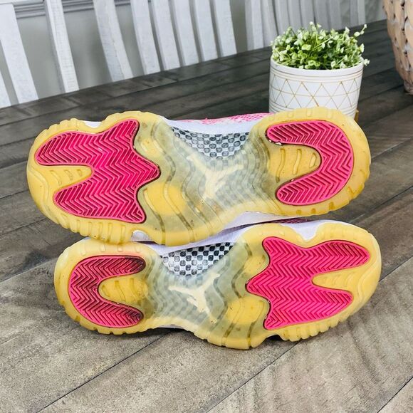 Nike Air Jordan 11 Retro Low Pink Snakeskin Women’s Sneakers Size 8.5 - Picture 6 of 7